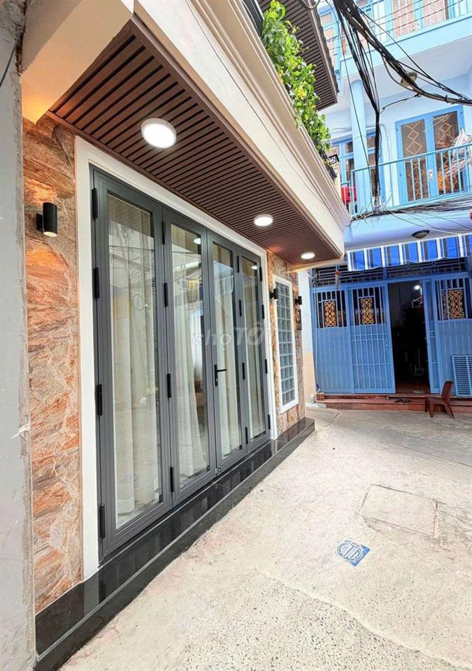 Nhanh Mới Còn - 30M2 Hùynh Văn Bánh - 3 tầng Hẻm xe hơi