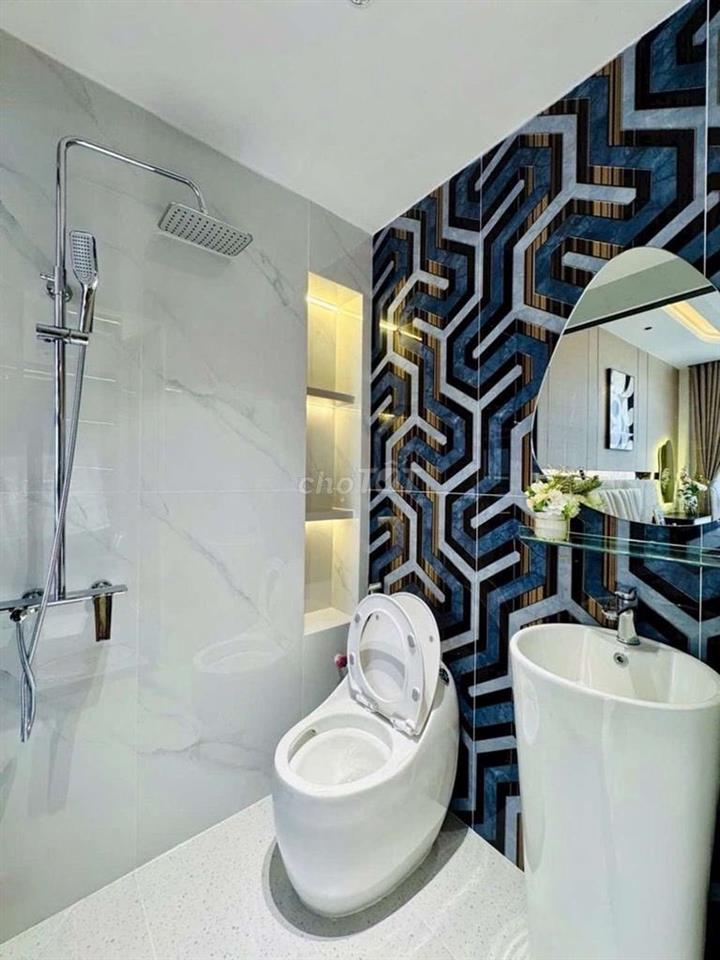 Nguyễn Thái Sơn 60M2 - Hẻm xe hơi an ninh sát mặt tiền, vừa giảm 800tr