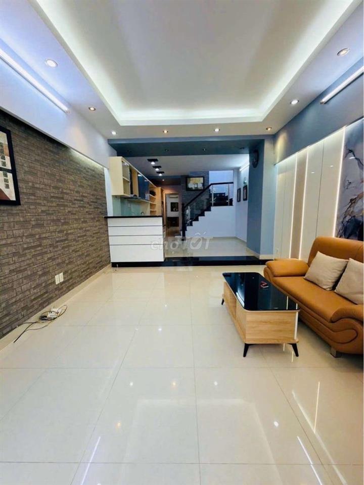 84M2 Xe hơi ngủ nhà Công viên làng hoa - Không lỗi không QH