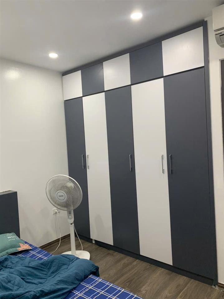 BÁN NHÀ 5 TẦNG VỊ TRÍ ĐẸP – THẠCH BÀN, LONG BIÊN – ĐÃ LẮP ĐIỆN NĂNG LƯỢNG MẶT TRỜI – SỔ