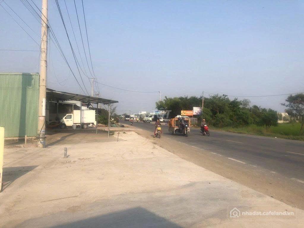 BÁN XƯỞNG SẢN XUẤT 1.800M² GẦN KCN GIA THUẬN – HẠ TẦNG HOÀN THIỆN – CÓ NHÀ XƯỞNG, CĂN