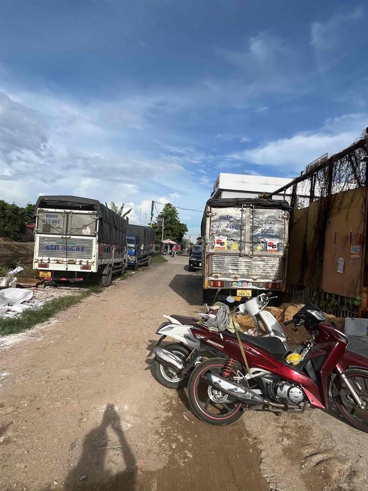 CHO THUÊ KHO XƯỞNG MẶT TIỀN HẺM XE TẢI – VỊ TRÍ ĐẸP NGAY PHẠM ĐĂNG GIẢNG, BÌNH HƯNG HÒA