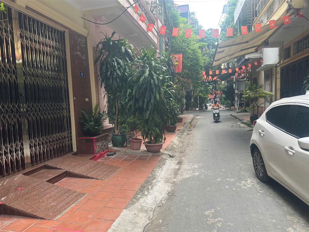 CHO THUÊ NHÀ 240M² – KIM ĐỒNG, TƯƠNG MAI, HOÀNG MAI – 26 TRIỆU/THÁNG