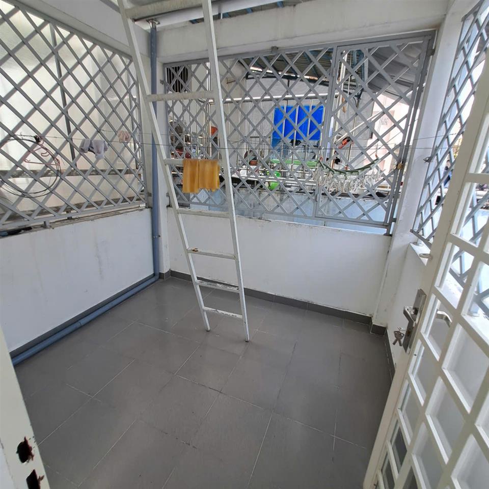 BÁN NHÀ HẺM 44/4 NGUYỄN THỊ NHỎ, PHƯỜNG CHỢ LỚN, TP.HCM – GIÁ TỐT KHU TRUNG TÂM
