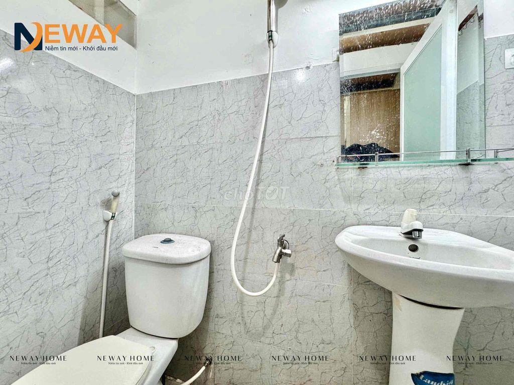 PHÒNG TRỌ MỚI GIÁ RẺ, CẦU THANG GỖ