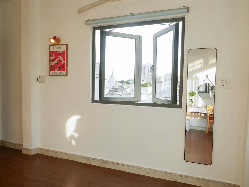 *CHO THUÊ PENTHOUSE CHÍNH CHỦ FULL NỘI THẤT – 68M² TẠI TRUNG TÂM QUẬN 1**