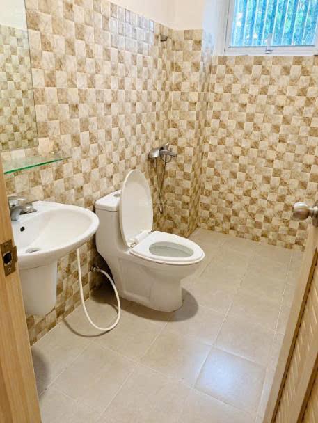 Bán nhà mặt phố 1 trệt 1 lầu, 3 PN – EcoLakes Mỹ Phước