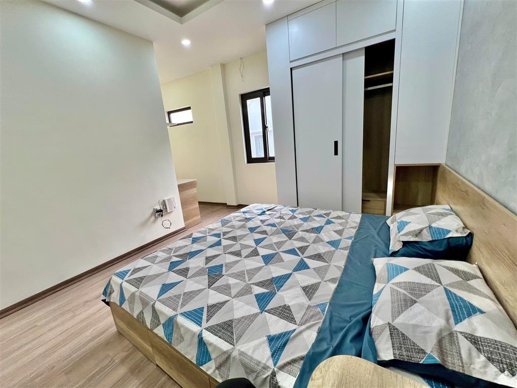 BÁN NHÀ 4 TẦNG 1 TUM TRƯƠNG ĐỊNH – ĐẸP, CHẮC CHẮN, Ô TÔ ĐỖ CỬA