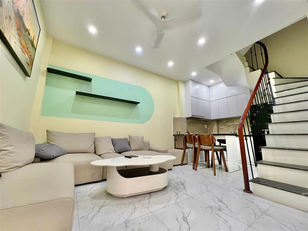 BÁN NHÀ 4 TẦNG 1 TUM TRƯƠNG ĐỊNH – ĐẸP, CHẮC CHẮN, Ô TÔ ĐỖ CỬA