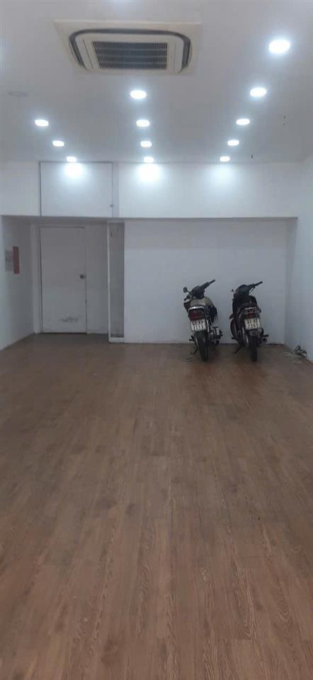 Cho Thuê Mặt Bằng Mặt Tiền Nguyễn Phúc Nguyên, Quận 3 – 50m²