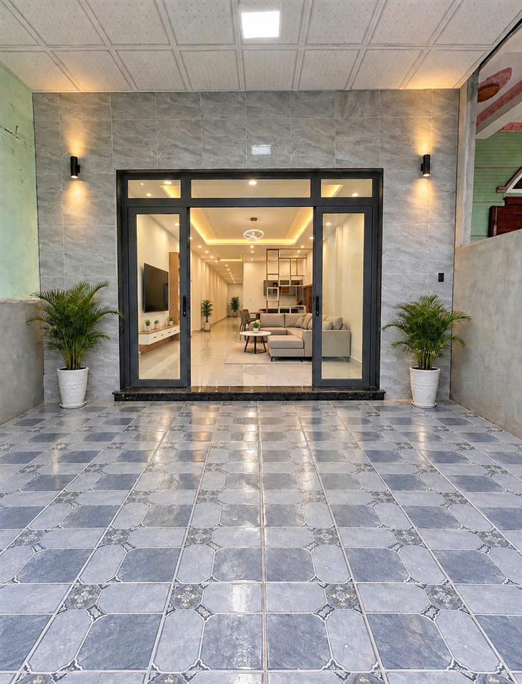 CẦN BÁN GẤP NHÀ GẦN CHỢ THÁNH TÂM – 100M² FULL THỔ CƯ – 2PN – 2,69 TỶ