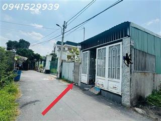 BÁN NHÀ CÂP 4 KÈM ĐẤT 268M2 NGANG 8,7 HẺM Ô TÔ GÂN TL43 CHỈ 10TY800