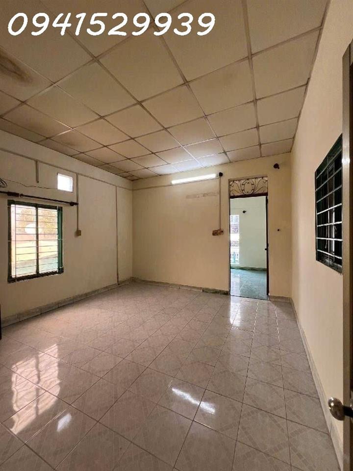 BÁN NHÀ 2 TÂNG TAM BINH ,CACH TINH LỘ 43 CHỈ 30M DIEN TÍCH 55,3M2 GIÁ 4TY500