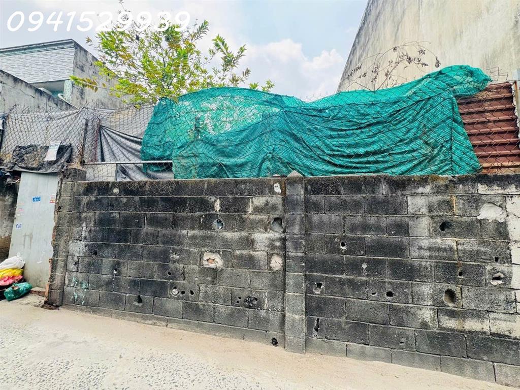 BÂN ĐAT HẺM XE HƠI TINH LỘ 43 DIỆN TÍCH 82M2 GIÁ 1TY600