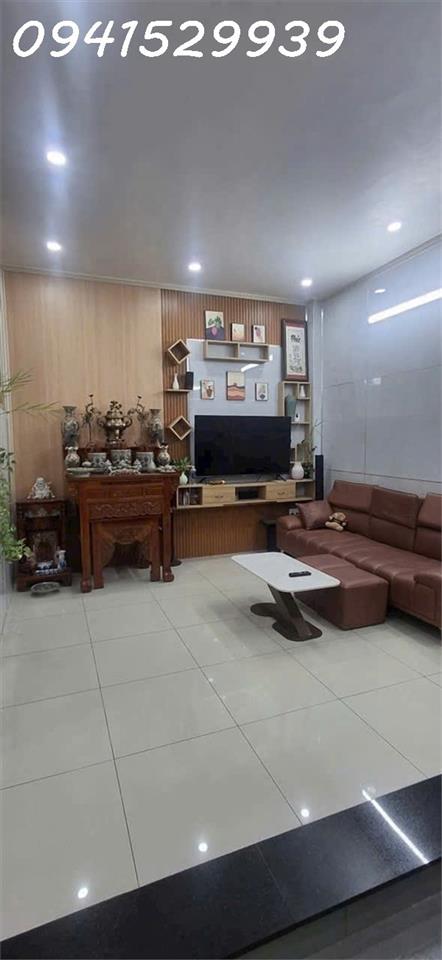BÁN NHÀ HEM XE Ô TÔ NGÔ CHÍ QUỐC -GIÁ 4TY160