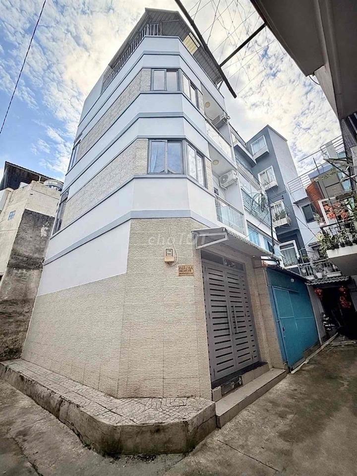 Nhà Đẹp Hoàng Hoa Thám - Bình Thạnh
