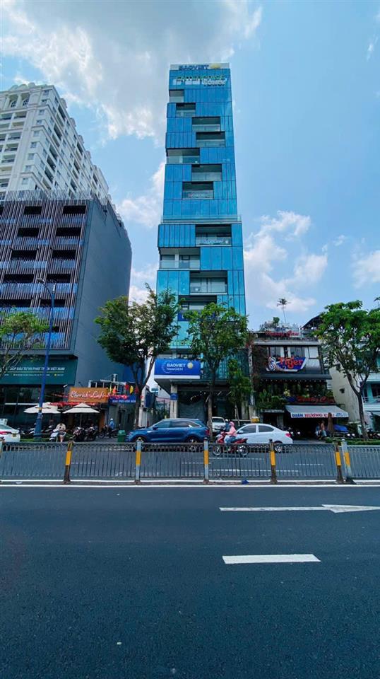 BUILDING ENTERPRISE TOWER Q4  – DÒNG TIỀN 2,8 TỶ/THÁNG – TRUNG TÂM TP.HCM