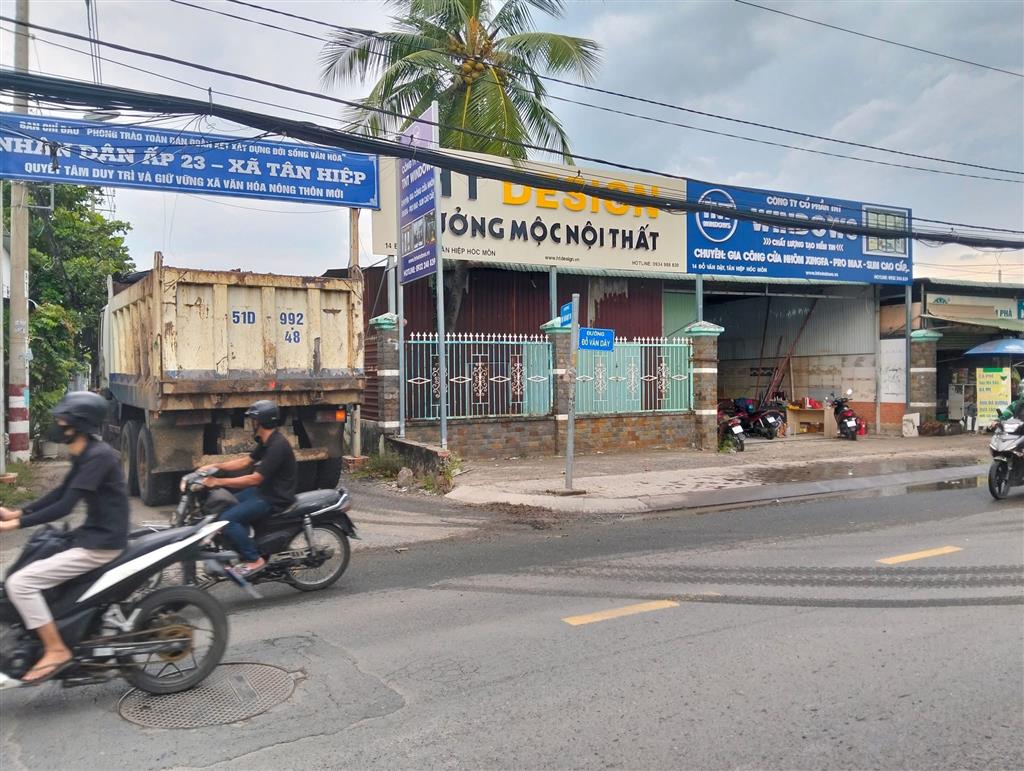 BÁN NHÀ  2 MẶT TIỀN ĐỔ VĂN DẬY TÂN HIỆP HÓC MÔN 30X70M