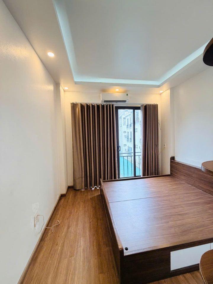 BÁN NHÀ ĐẸP BÁT KHỐI, Ô TÔ ĐỖ CỬA, FULL NỘI THẤT  37㎡  8 TỶ 