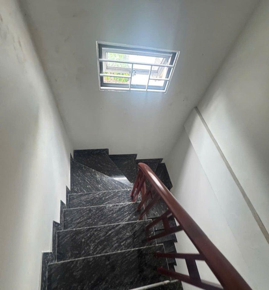BÁN NHÀ BÁT KHỐI, NHÀ ĐẸP Ở NGAY 30 ㎡ 8 TỶ 