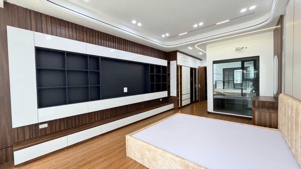 BÁN NHÀ PHỐ TRẠM, NHÀ ĐẸP Ở NGAY 50 ㎡ 14 TỶ