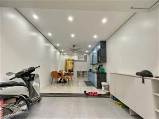 BÁN NHÀ ĐẸP THẠCH BÀN, Ô TÔ ĐỖ CỬA, 6 TẦNG XÂY MỚI, THANG MÁY, `12 TỶ 
