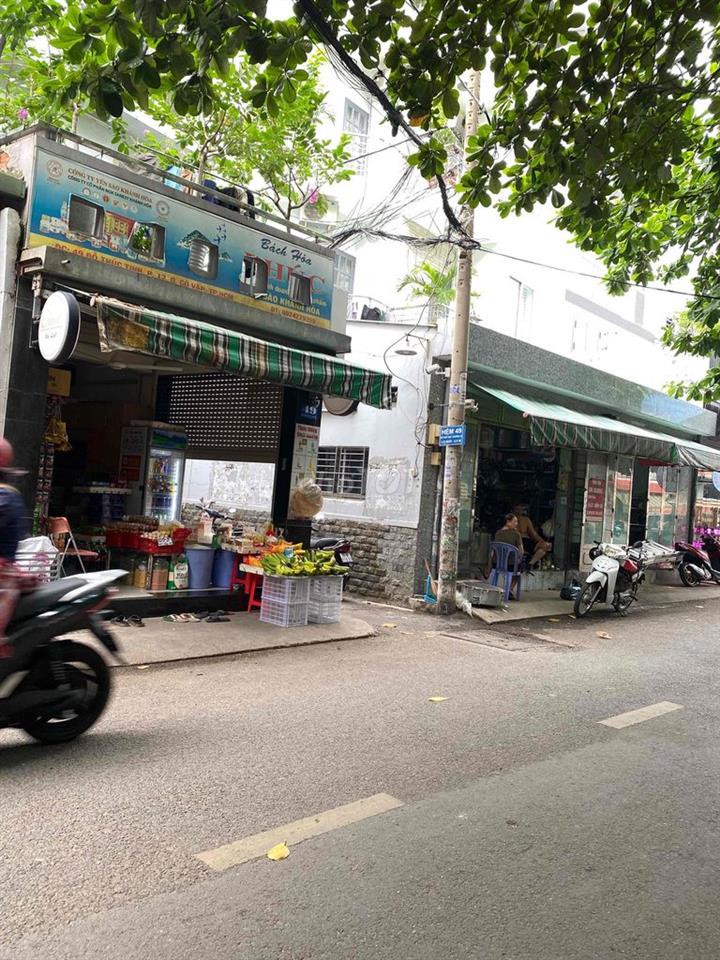 4 tỷ vừa - nhà 3 lầu HBG trục Đỗ Thúc Tịnh thuận lợi