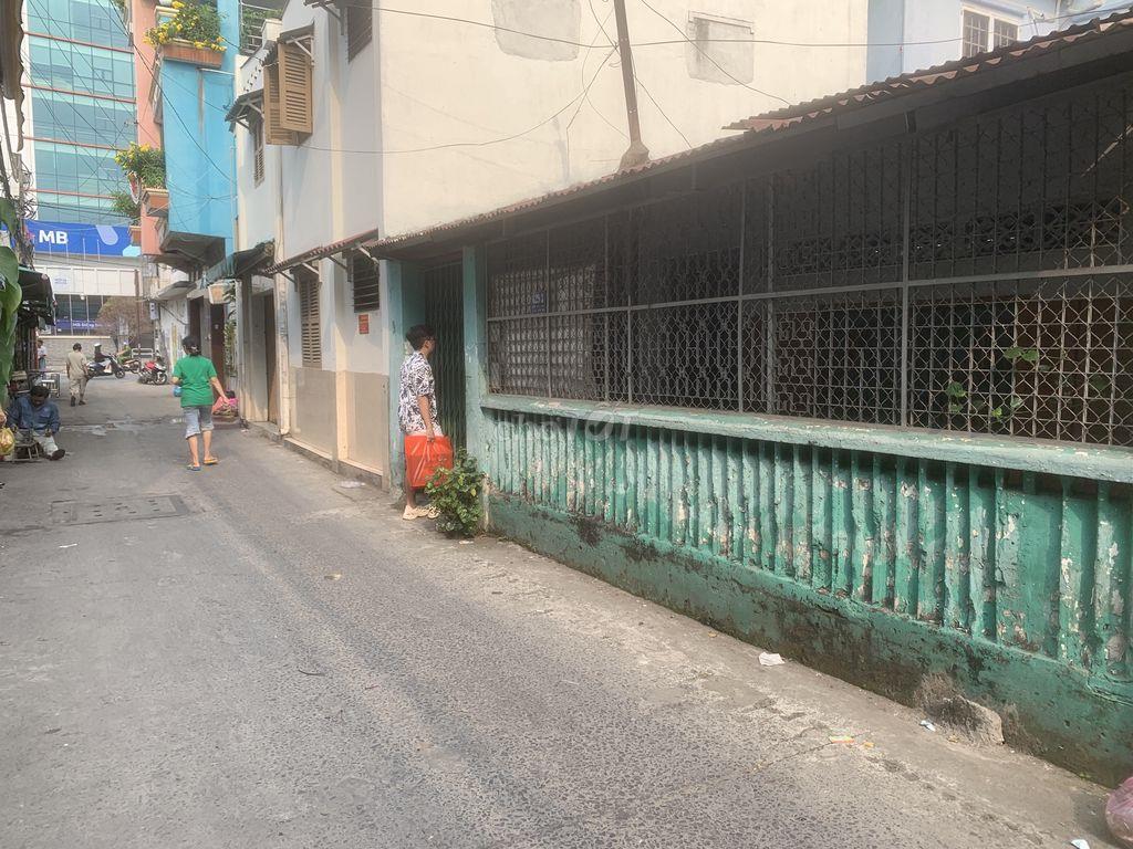 Bán nhà Hẻm 629 CMT8 Q10 - 108M² - MẶT TIỀN 7M - GẦN CV LÊ T RIÊNG