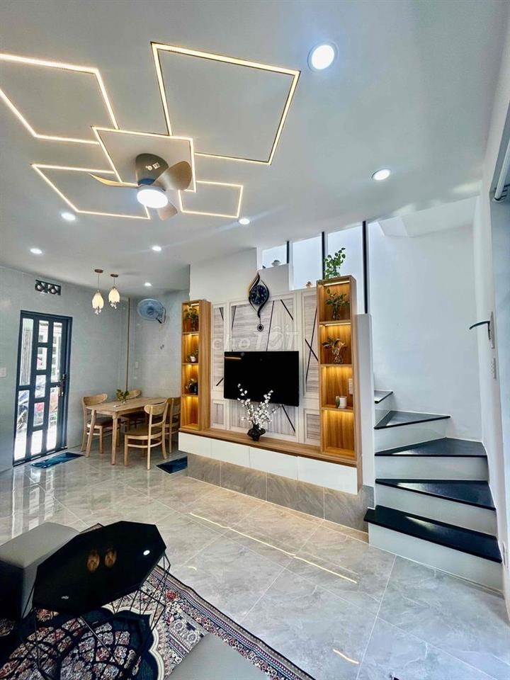 NGAY EMART PHAN HUY ÍCH - 2PN - 2 MT - XE HƠI ĐỖ CỬA
