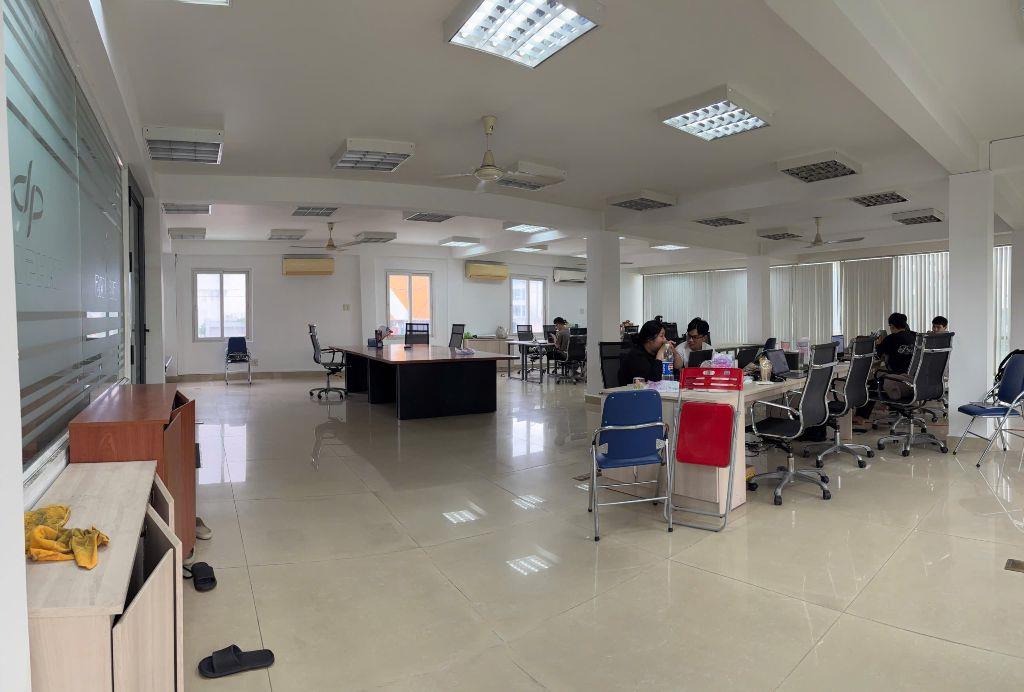 🌟 Cho thuê nguyên tầng văn phòng – 16 Trường Sơn, Tân Bình | Giá 55 triệu/tháng