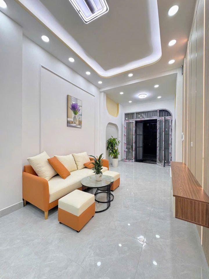 NHÀ MẶT TIỀN CHÁNH HIỆP - GIÁ TỐT CHO KHÁCH THIỆN CHÍ 