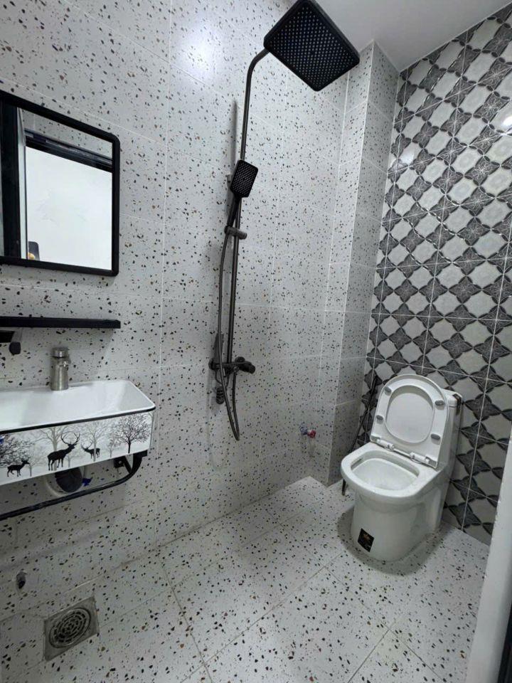 🏡 NHÀ MẶT TIỀN CHỈ 2,2 TỶ – KHÔNG GIAN RỘNG, DỌN VÀO Ở NGAY