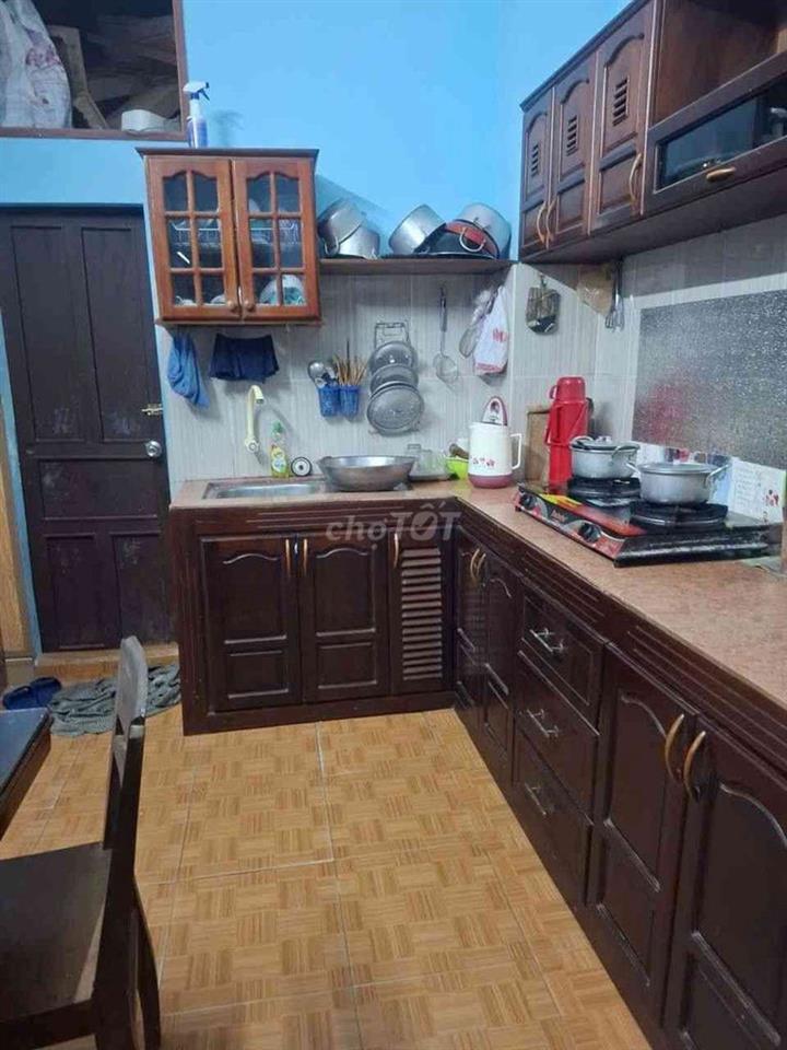 BÁN NHÀ CẤP 4 OTO ĐẬU TRONG NHÀ ĐƯỜNG TÔN ĐẢN - THANH KHÊ GIÁ CHỈ 3 TỶ