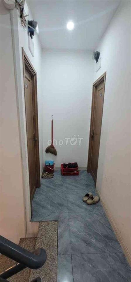 BÁN CĂN HỘ 3 TẦNG – KIỆT Ô TÔ HOÀNG DIỆU – 20 TRIỆU/THÁNG – NHỈNH 6 TỶ
