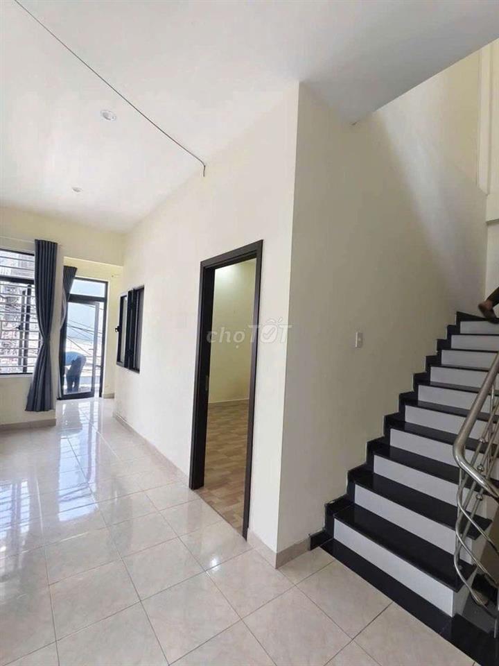 CỰC HIẾM NHÀ 3 TẦNG NGANG 6M NGAY GÓC 2 MẶT KIỆT Ô TÔ
