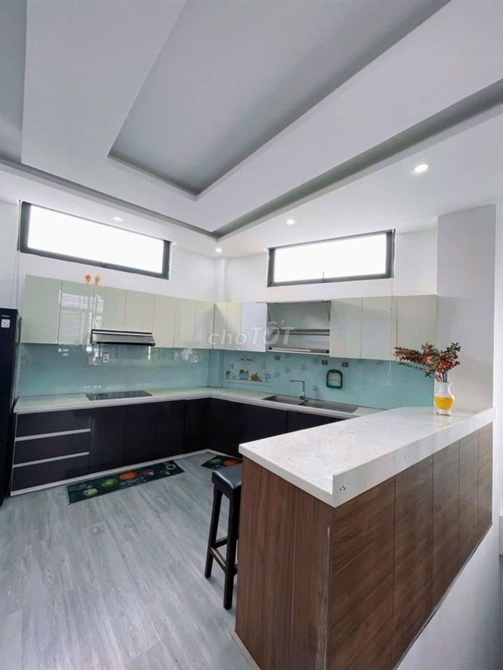 🔥 HIẾM TÒA CĂN HỘ KIỆT Ô TÔ NGUYỄN HỮU THỌ – 81M² – 8 PHÒNG 🔥
