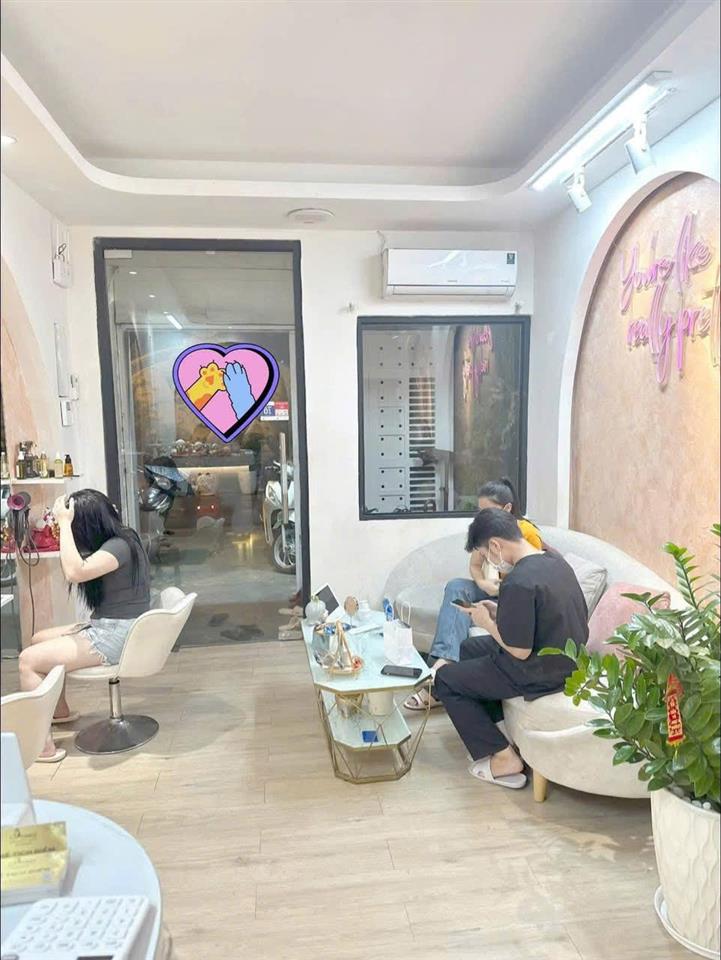 SANG NHƯỢNG GẤP SPA FULL THIẾT BỊ – PHƯỜNG HÒA HƯNG, QUẬN 10, TP.HCM