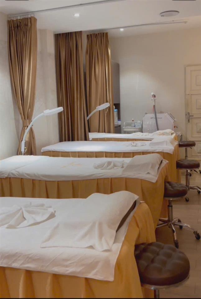 SANG NHƯỢNG GẤP SPA FULL THIẾT BỊ – PHƯỜNG HÒA HƯNG, QUẬN 10, TP.HCM