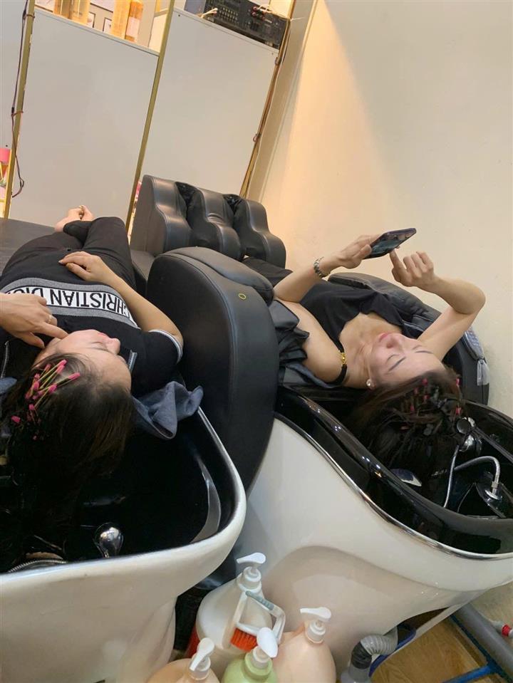 SANG NHƯỢNG TIỆM TÓC – NAIL - VỊ TRÍ ĐẸP TRONG CHUNG CƯ CAO CẤP PHƯỜNG 9, QUẬN PHÚ NHUẬN
