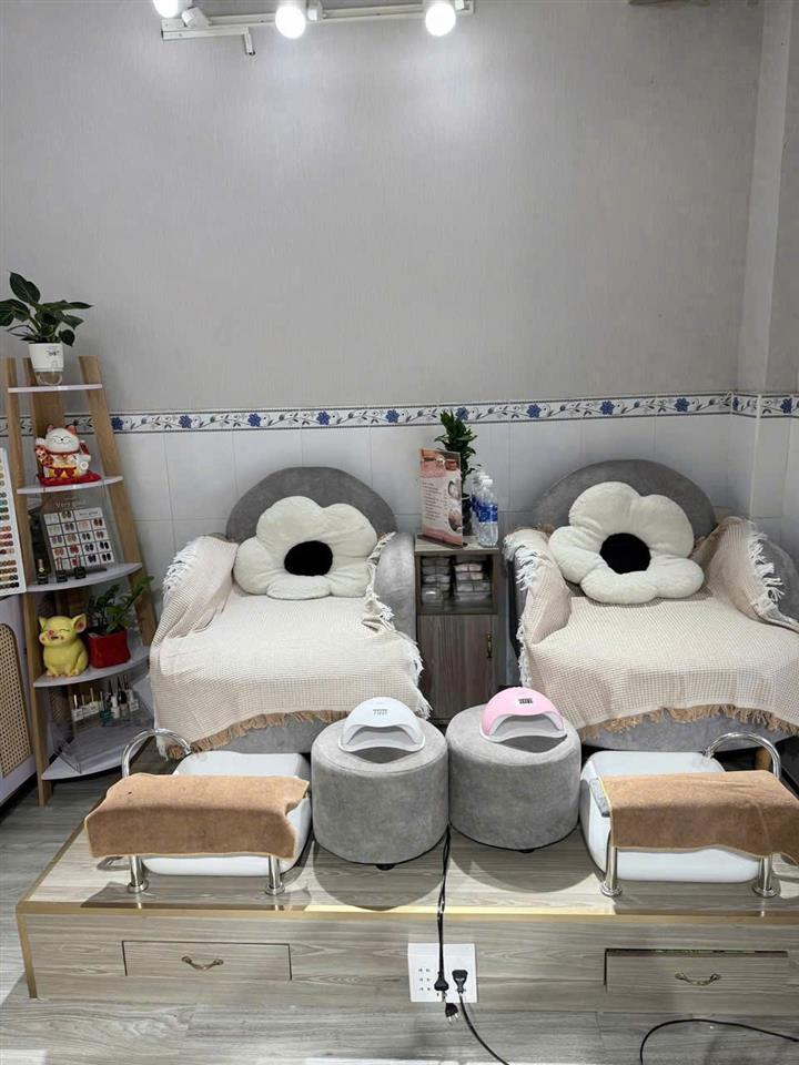 SANG NHUỢNG TIỆM NAIL TÂM HUYẾT – QUẬN TÂN PHÚ, TP HCM