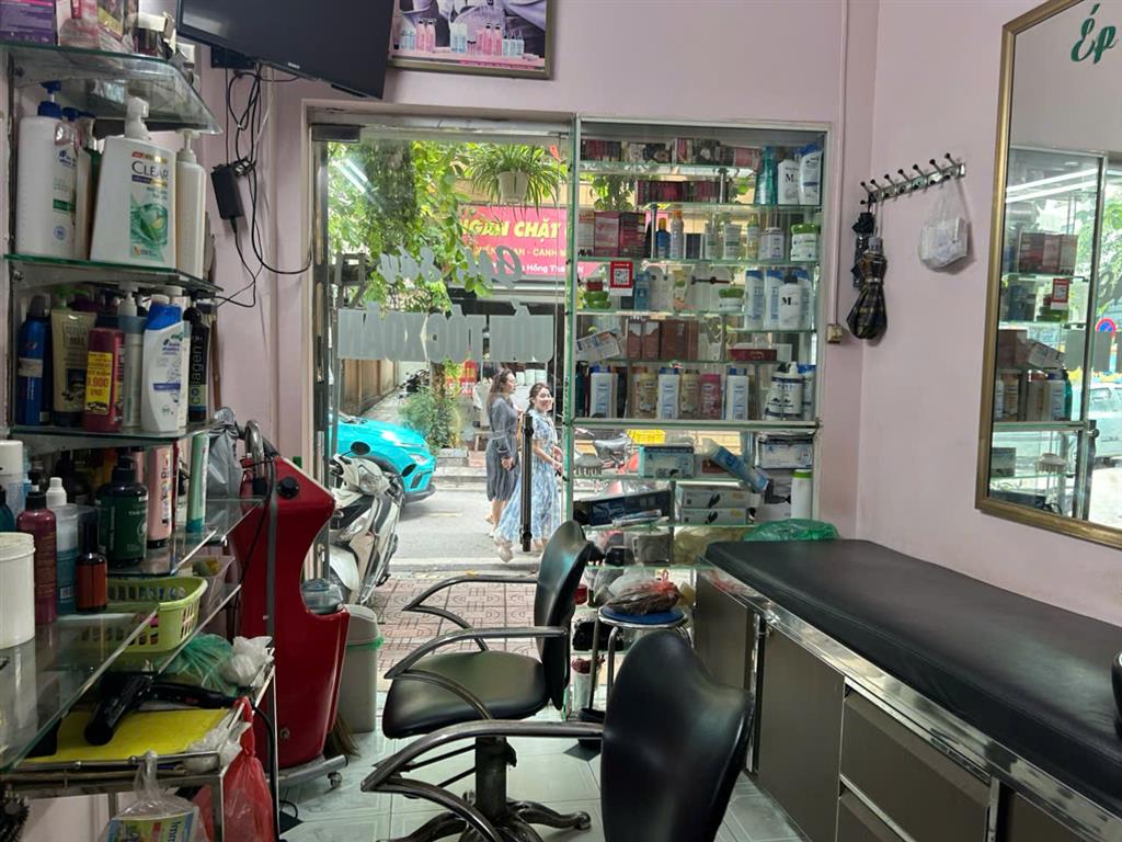 CHO THUÊ HOẶC SANG NHƯỢNG CỬA HÀNG – NHÀ 3 TẦNG PHỐ PHẠM HỒNG THÁI, BA ĐÌNH