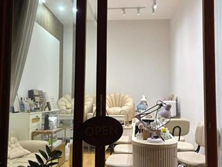 SANG NHƯỢNG TIỆM NAIL ĐANG HOẠT ĐỘNG – AN THƯỢNG 37, ĐÀ NẴNG