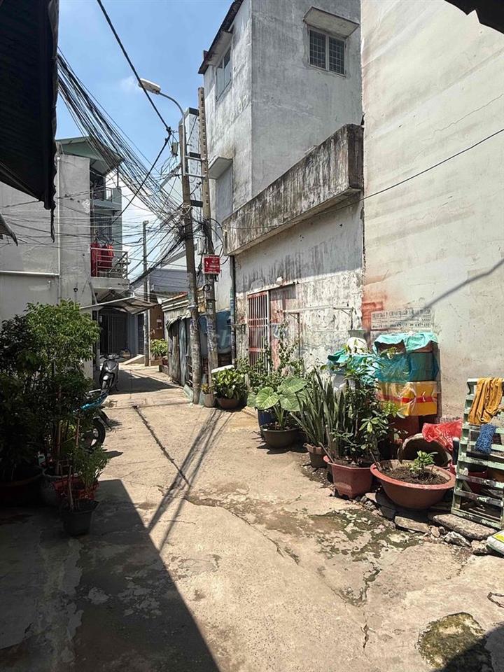 chính chủ bán nhà  hẻm tỉnh lộ 10 ngay chợ cây da sà. dtxd đủ 51.5m2