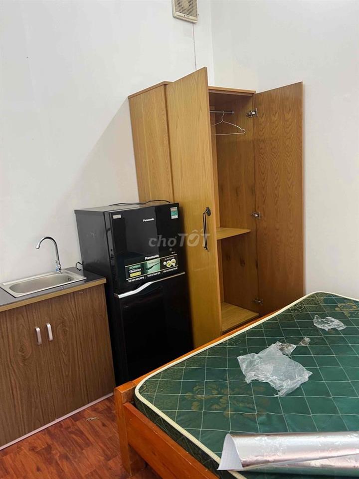 Chính chủ cho thuêPhòng full nội thất ở được 3 ngừoi ngay chợ tân định