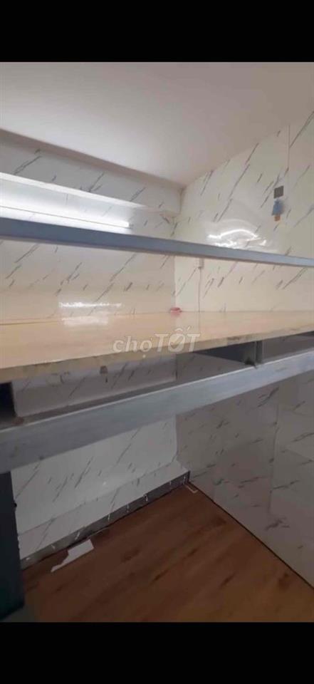 phòng full nội thất có gác máy giặt free ở được 2 3 ngừoi !