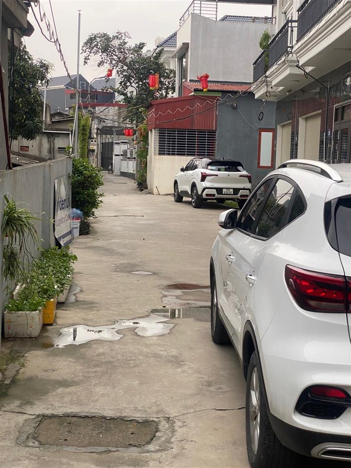 3 TẦNG-NGÕ ÔTÔ ĐỖ CỬA-3 NGỦ KHÉP KÍN - 2,35đ