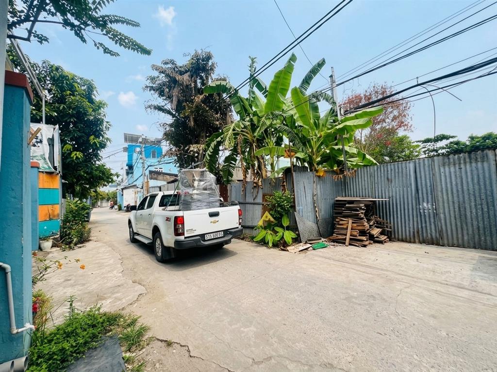 DB196 💥💥 Đất 240m2 Ngang 8.5m APĐ gần Đ.Học Nguyễn Tất Thành 13.x Tỷ