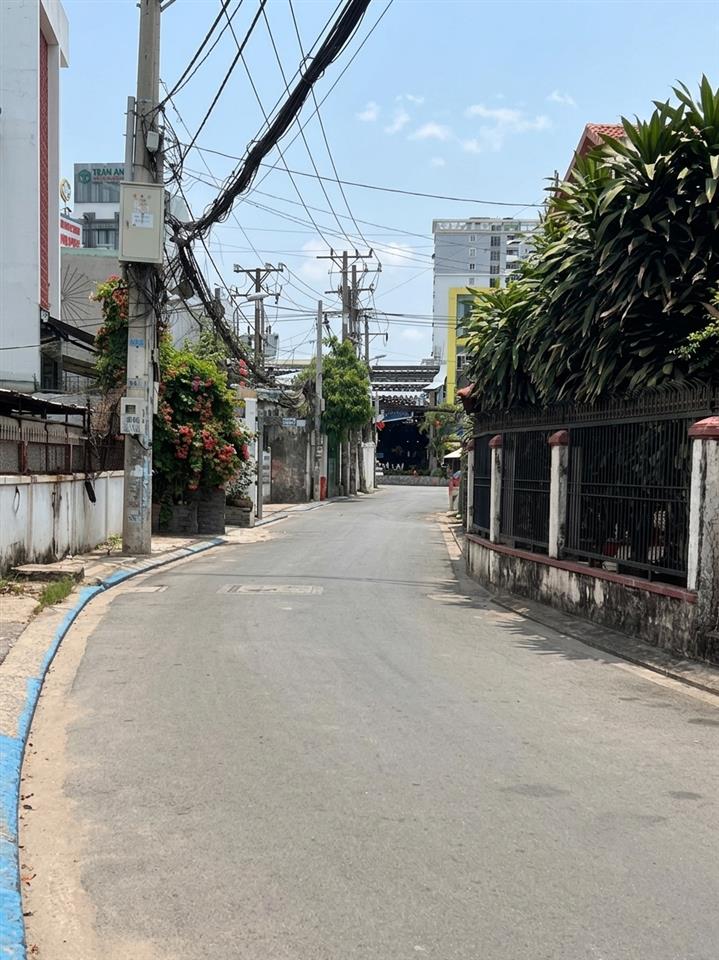 [KH072] Sát Co.opMart Phan Văn Hớn, nhà ngang 4.5m vuông đét, giá 6.x tỷ