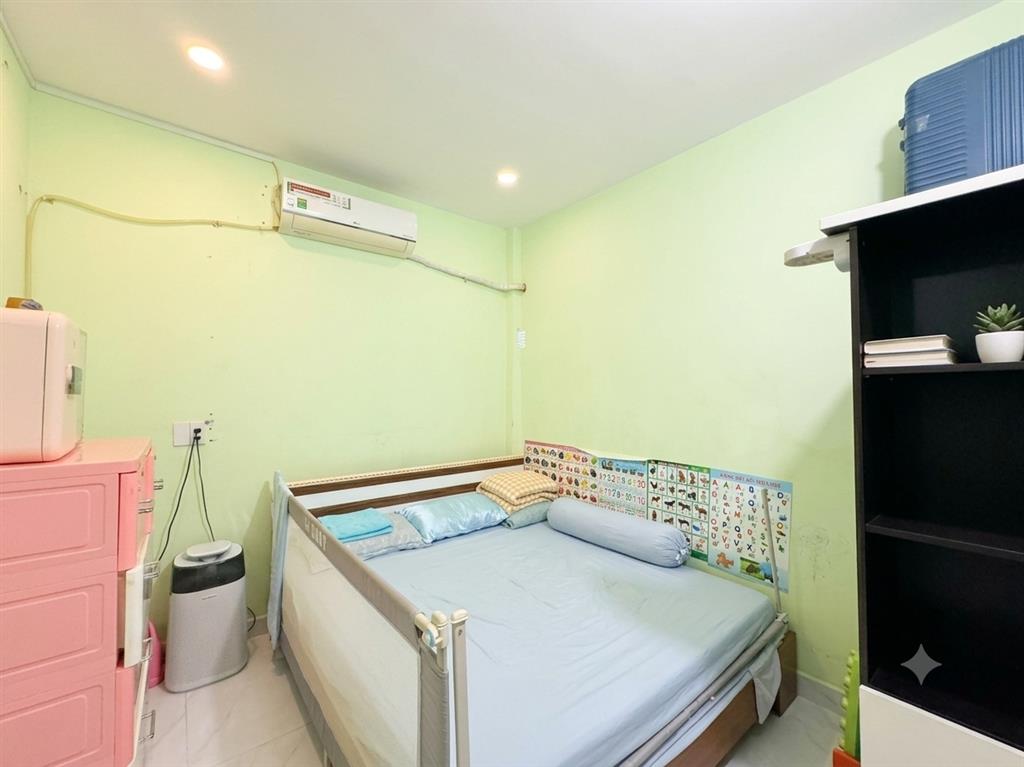[DP132*] Nhà đẹp vuông vức gần CV Cây Sộp Đông Hưng Thuận 3.x tỷ