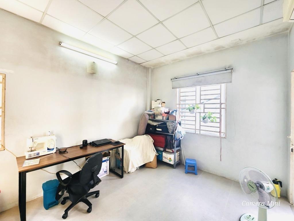 [KH053*] Nhà 2 mặt hẻm ô tô né nhau sát Công viên Làng Hoa, giá 5.x tỷ!